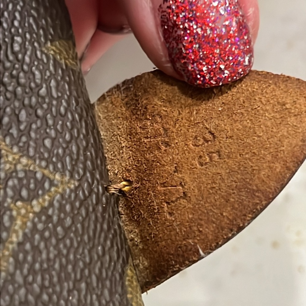 Louis Vuitton Square Sac Souple 45 - Picture 6 of 10
